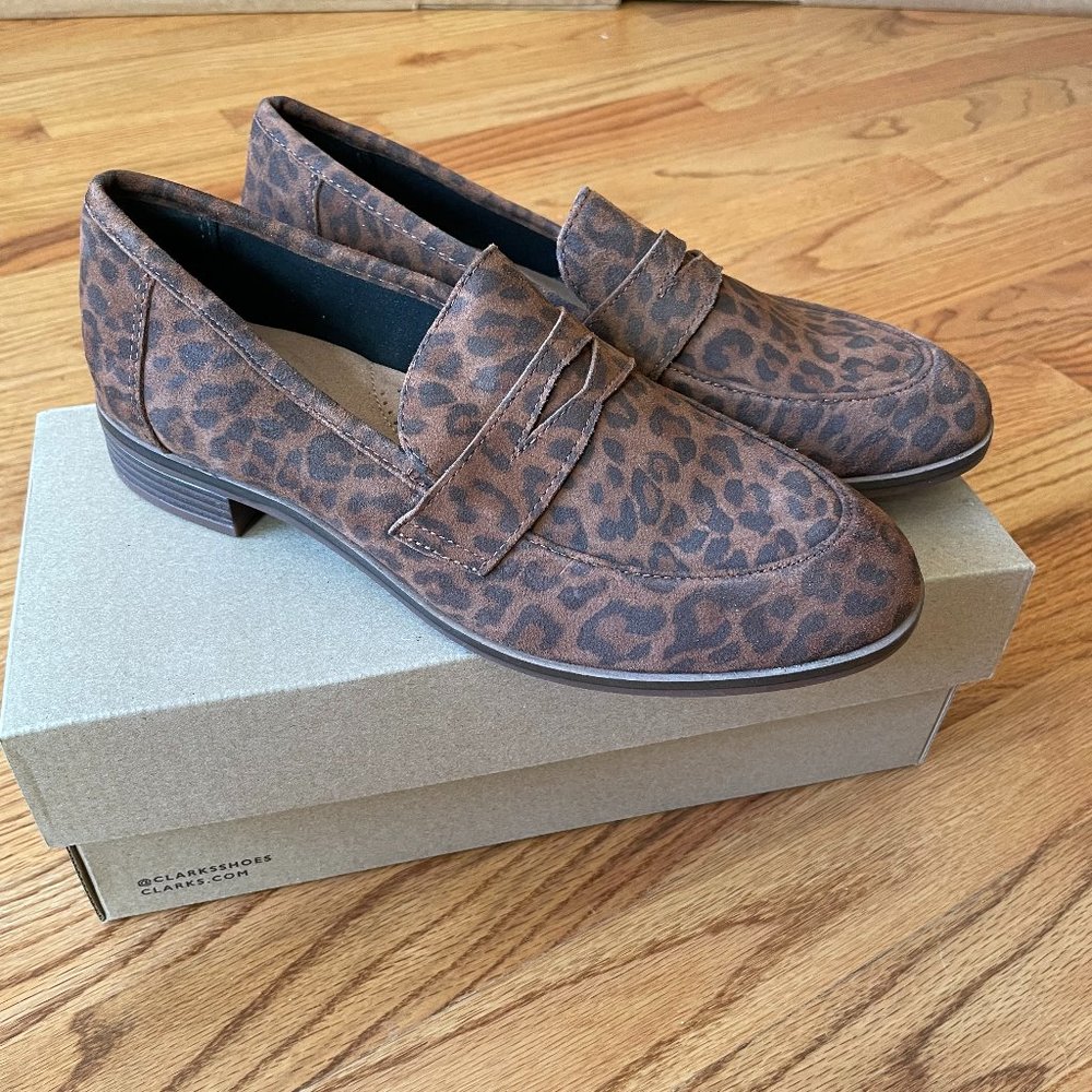 clarks trish rose penny loafer